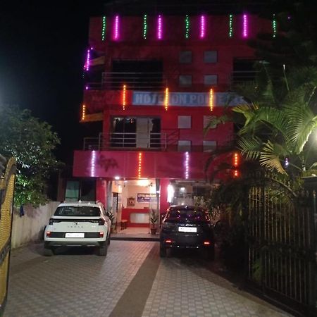 On Point Plaza Bed & Breakfast Murud  Exterior photo