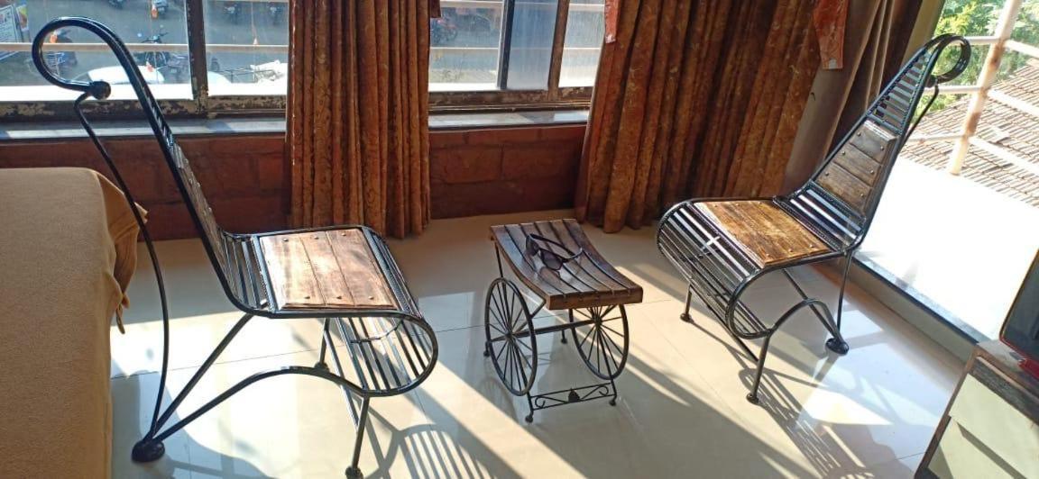 On Point Plaza Bed & Breakfast Murud  Exterior photo